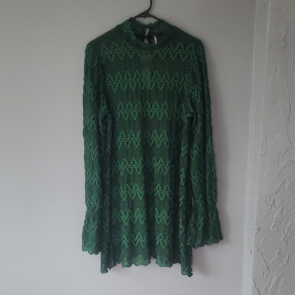 Elegant Green Lace Dress
